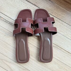 Hermes sandals